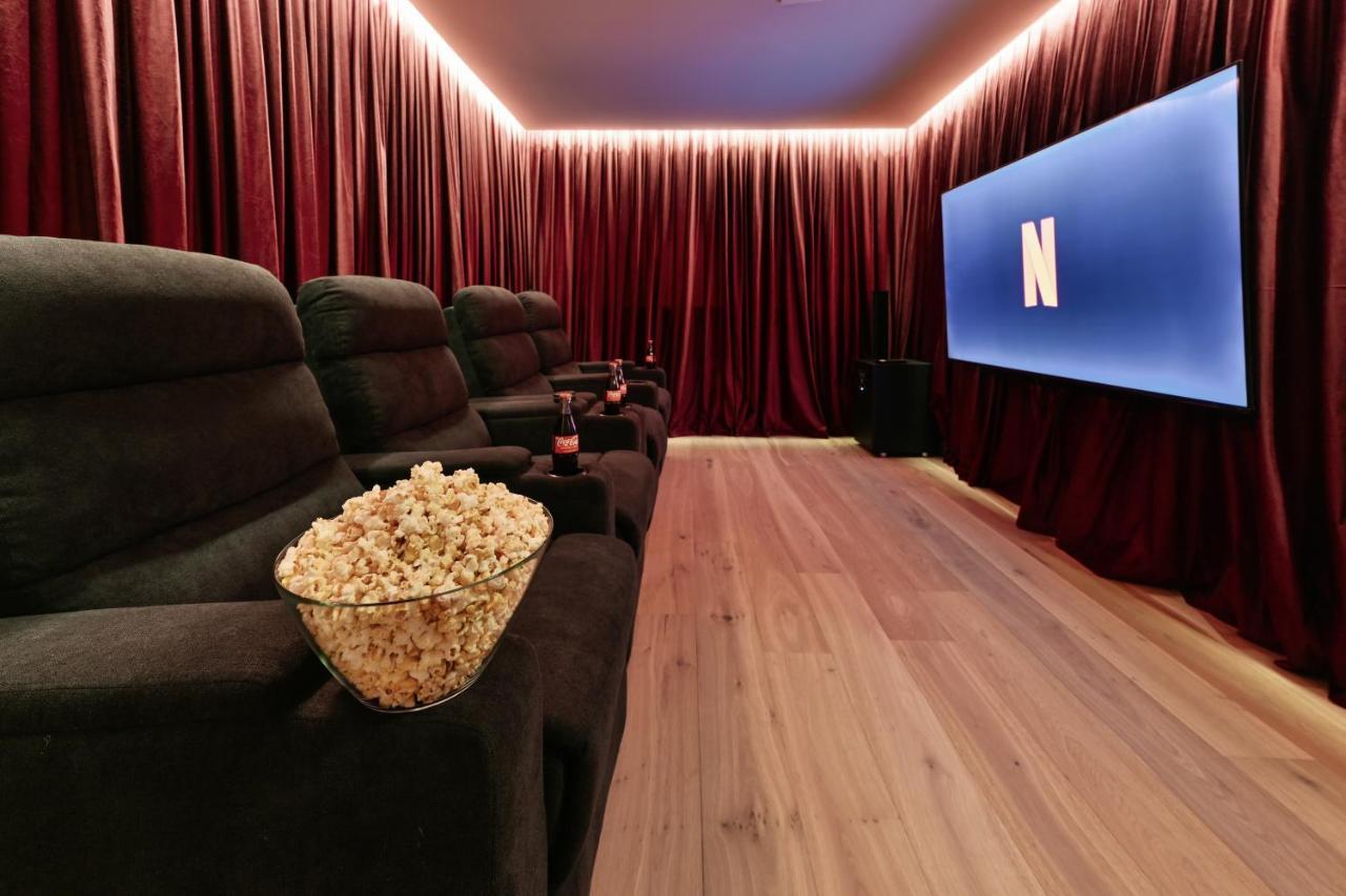 Boutique Chalets Alpi - Private Sauna & Cinema Garmisch-Partenkirchen Eksteriør billede