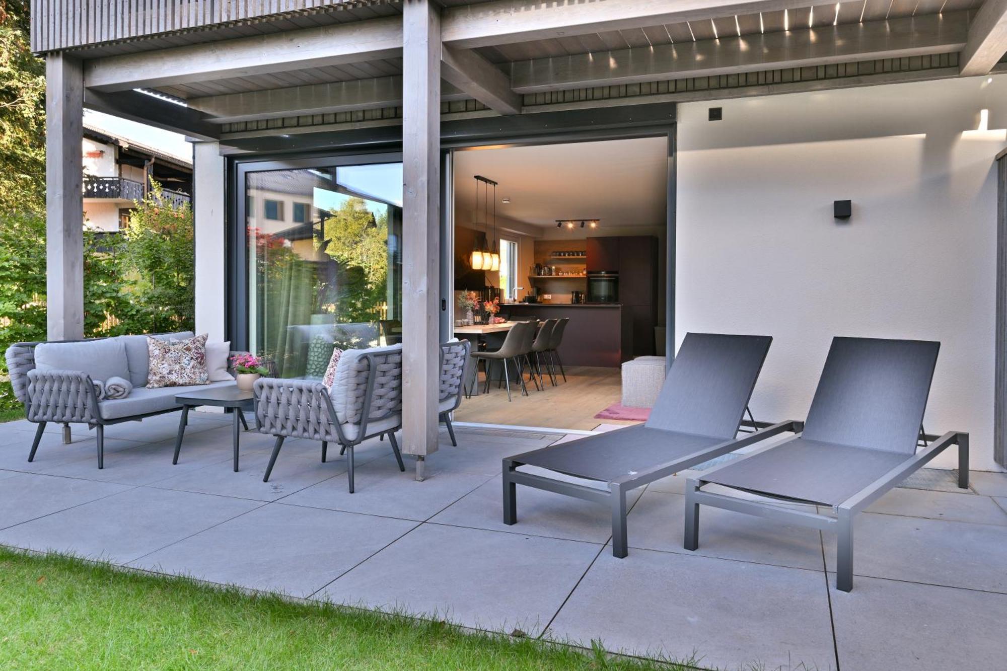Boutique Chalets Alpi - Private Sauna & Cinema Garmisch-Partenkirchen Eksteriør billede